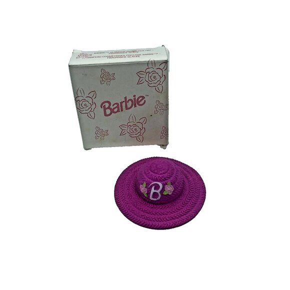 Barbie Glamour Cosmetics Hat- Fragrance Glacé - Avon Canada - Picture 2 of 10